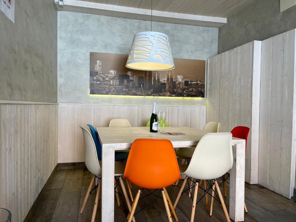 Market Suites Барселона Екстер'єр фото